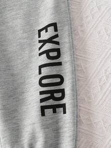 2 pezzi Set: Felpa a maniche lunghe e pantaloni cargo con stampa di lettere, moda minimalista, abbigliamento sportivo, per esterno, outfit da studente, 3-7 anni