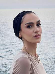 1pc Women's Hijab Wrap Headscarf, Instant Classic Solid Color Hijab With 3 Different Wearing Methods, Versatile & Practical Stretchy Headscarf, Soft & Comfortable Modal Fabric, Suitable For Daily Wear, Sports, Yoga