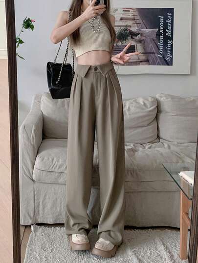 轻盈高腰喇叭裤，宽松版型，褶裥设计，适合通勤和约会，优雅女性的休闲长裤，春夏款