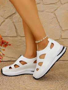 Chaussures confortables, sandales compensées de grande taille style européen et américain pour femmes, chaussures à plateforme sexy et polyvalentes à bout fermé, aérées et antidérapantes, chaussures compensées perforées à semelle épaisse