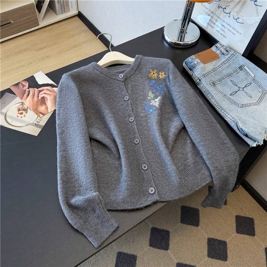 French Chic Knitted Cardigan Sweater, Casual Versatile Round Neck Long Sleeve Jacket For Women, Autumn/Winter - Grey - View 1