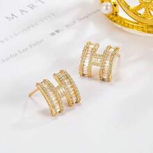 زوج من أقراط الأذن المرصعة بالزركونيا بلون الذهب على شكل الحرف H، مجوهرات ذات تصميم أنيق وعتيق، مناسبة للمناسبات والحفلات والهدايا والاستخدام اليومي