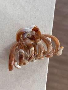 1pc Women's Claw-Shaped Polycarbonate Hair Clip, Suitable For Women, Suitable For Buns And French Curls, Gold Hair Accessory Clip, Hair Claw Clip, Hair Clip, Claw Hair Clip, Autumn/Winter Women's Holiday Outfit Hair Accessory Winter Hair Clutch