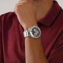 Guess Orologio al quarzo da uomo, movimento al quarzo, cassa in acciaio inossidabile, cinturino in acciaio inossidabile, display a lancette, adatto per uso quotidiano, sport e altre occasioni GW0390G1 GW0390G2