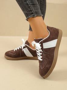 2025 New Spring/Autumn Breathable Casual Couple Retro Sneakers - Brown - View 5