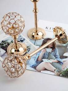 Juego de 3 portavelas de cristal y metal dorados, candelabros de cristal para velas de té, altos candelabros de cristal para votivas, Portavelas de cristal de estilo nórdico, pieza de decoración moderna y de lujo.Elegante soporte de vela de cristal con bola de metal y cubierta de vidrio a prueba de viento, Adecuado para la decoración del hogar, portavelas para bodas, cenas a la luz de las velas, decoraciones para bodas, muebles para el hogar y regalos. Crea ambiente en salones y mesas de comedor, y también puede servir como portavelas para ambientadores. Ideal para diversas celebraciones festivas, Navidad y San Valentín (velas no incluidas). - Dorado - Ver 6