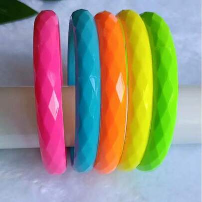 GL 5pcs 0.5cm Round Fluorescent Candy Color Bracelets Set