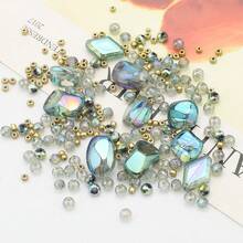 210 piezas de cuentas de vidrio, cuentas retorcidas, cuentas de rombos puntiagudos, cuentas planas, cuentas pequeñas, cuentas sueltas chapadas, materiales para hacer joyas DIY para encantos de teléfono, collares, aretes, llaveros, bolsos