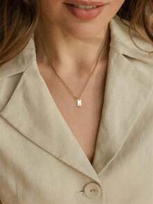 1pc Exquisite Fashion Jewelry Necklace, Stainless Steel A-Z,26 English Initials Pendant, Holiday, Suitable Women To Wear Daily Stainless Steel Letter Pendant Necklace - 黃金3 - 查看 4