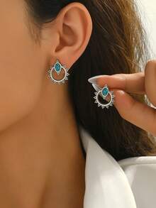 1 Pair Fashionable, Exquisite, And Elegant Hoop Earrings Inlaid With Blue And Green Gemstones, Unique Design With Exotic Charm And Classic Elegance, Suitable For Daily Wear - Yellow Gold - View 3