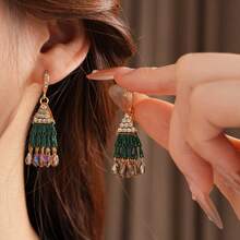 1 Piece Of Fashion Temperament Light Luxury Style Crystal Tassel Long Earrings  Splicing Handmade High-End Sense Retro Niche Design Temperament Earrings Earrings Women's Party Banquet Holiday Gift - 綠色 - 查看 8