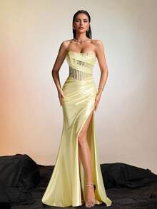 VIPGIRL Váy dạ hội dài đến sàn, chất liệu satin không dây màu đỏ tía thanh lịch với chi tiết xếp nếp và xẻ tà cao, dài đến sàn, váy dạ hội trang trọng, váy dạ hội & trang trọng cho nữ, váy dạ hội cho nữ, váy ôm - Màu vàng - Xem 3