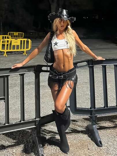 1 pièce Ceinture à franges avec œillets noirs, convient à plusieurs tailles, style cowgirl/western, idéale pour les festivals de musique, Halloween et le port quotidien