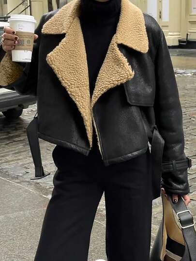 Chaqueta de motocicleta de cuero con forro de borreguito, cuello oversize y cintura con cinturón, estilo corto, diseñada para mantener el calor en otoño/invierno para mujeres