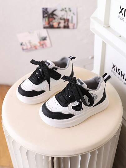 Girls' Flat Shoes, Canvas Sneakers, Soft Sole Anti-Slip Kids Shoes, Black, Pink