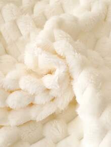 1 件豪华超柔软毛毯，优质丝滑法兰绒 3D 提花图案轻质床毯，舒适柔软蓬松法兰绒毛毯适合所有季节 - 舒适柔软轻质法兰绒毛毯，适用于沙发或床 - 米色 - 查看 9