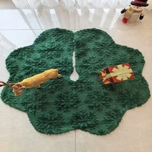 1 Sunflower Green Snowflake Christmas Tree Skirt Luxurious Rabbit Fur Christmas Tree Skirt Christmas Day Decoration Party Indoor And Outdoor Decorations Home Market Decoration Christmas Decorations Home Christmas Gifts Christmas Decor