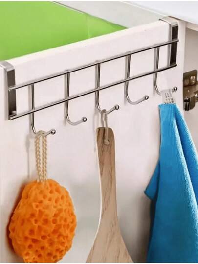 2 móc treo cốc gắn tường, giá đựng đồ bằng nhựa, kệ dưới tủ tiết kiệm không gian, giá treo cốc, chén, dụng cụ nhà bếp, phụ kiện. Giá đỡ nhỏ gọn, bền chắc, đa năng, hệ thống kệ tổ chức đồ dùng nhà bếp, phòng tắm, phòng ngủ, tủ đựng thực phẩm. Giải pháp lưu trữ tiện lợi. Móc treo tường trang trí, thiết kế nội thất gọn gàng, sử dụng hàng ngày thiết thực. Chắc chắn, bao gồm phụ kiện lắp đặt. Giá trưng bày đa năng cho gia vị, chén đĩa, khăn, tạp dề, dụng cụ nấu ăn. Quản lý lưu trữ hiệu quả cho căn hộ, studio, không gian sống nhỏ.
