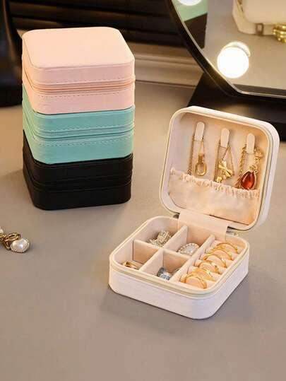 1 hộp đựng trang sức du lịch di động, hộp đựng trang sức bằng da PU chống thấm nước, hộp trưng bày trang sức cho nhẫn, vòng cổ, vòng tay, đồng hồ, son môi, hoa tai, nhẹ và nhỏ gọn, thích hợp làm quà tặng cho bạn gái, quà sinh nhật