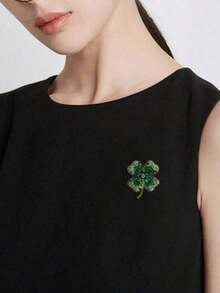 "Exquisite Four-Leaf Clover Brooch For Women, High-End Sparkling Green Suit Pin, Elegant Lucky Clover Pin Accessory For Formal & Casual Outfits" - màu xanh lá - Xem 6