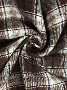 情人节春夏新款复古格子半身裙，棕色高腰设计，中长款森林风半身裙，修身剪裁，遮臀设计。采用复古格子图案，透气亲肤，同时保持裙型。适合工作和日常穿着，是提升春夏衣橱格调的百搭单品。 - 咖啡棕 - 查看 6