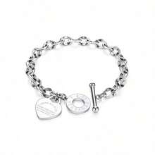 1pc Women's Stainless Steel Classic Heart Engraved O-Ring Lip Chain Titanium Steel Bracelet - 銀色 - 查看 5