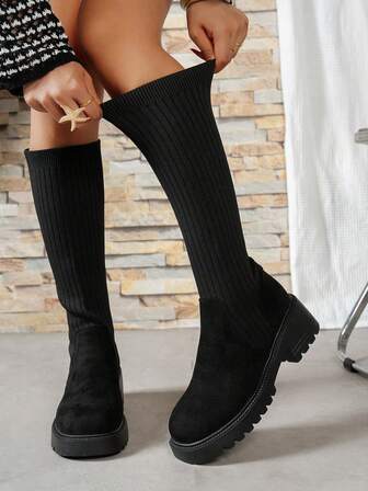 女式复古黑色针织拼布厚底弹力时尚靴，百搭修身中筒靴，舒适圆头高筒经典时尚靴，适合秋冬