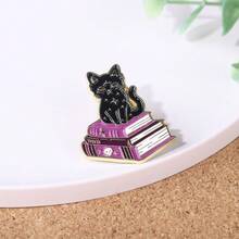 1pc Halloween Magical Book & Cat Brooch, Cute Cartoon Badge Accessory Brooch, Versatile Decoration For Bags, Clothes And More Christmas Gift Men Gifts Bag Pins