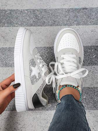 Gray Patchwork Silver Sequin Women's Chic, Star Pattern Shiny Versatile Retro Low-Top Comfortable Flat Sneakers, Suitable For Party, Gathering, Travel, Commute, Casual Sports,