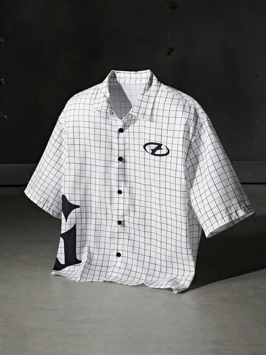 男士宽松字母格纹印花短袖梭织白衬衫，街头潮流必备，Emo 风格 - 白色 - 查看 1