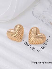 一对简约几何心形耳钉，适合女性日常、派对和婚礼佩戴 - 愛心耳環 - 查看 2