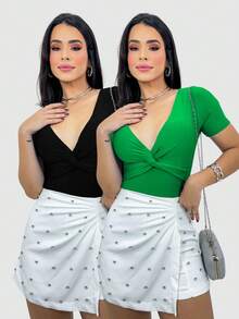 Kit 2 Body Feminino Manga Curta Suplex Frente Trançada Decote Moda Verão - Verde - Visão 2