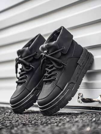 新款男士休闲小众低帮设计感运动鞋，百搭厚底中帮运动鞋，时尚拼色休闲鞋，户外旅行鞋