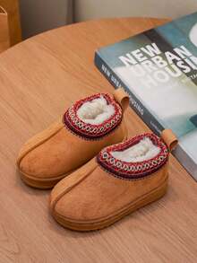 1双婴幼儿踝靴秋冬新款韩版软底学生靴儿童加厚平底防滑雪地靴宝宝踝靴