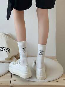 1pair Women Slogan Embroidered Fashionable Crew Socks For Daily Life - White - View 2