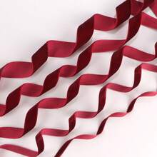 1卷50码单面深红色植绒丝带，彩色植绒丝带，植绒缎带，植绒丝带，适用于蝴蝶结、圣诞树、橱柜、圣诞节装饰、情人节邀请函装饰（由于手工测量，长度可能略有不同）