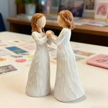 MINGZHANG 1-Piece Set Of Sisterly Love Figurines, Sisterly Love Resin Sculptures, Desktop Small Ornaments, Indoor Desktop Decoration Ornaments, Suitable For Sisters' Birthday Gifts, Graduation Gifts, Commemorative Collection Gifts - 彩色 - 查看 1