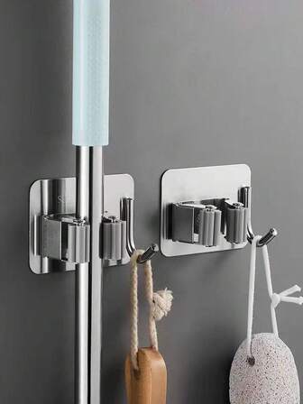 1/2 piezas Soporte para trapeador, Abrazadera para trapeador sin taladro, Soporte para escoba, Almacenamiento de escoba de hierro, Accesorios de cocina, Accesorios de baño, Gancho montado en la pared, Adecuado para baño, cocina, armario, jardín, almacenamiento y organización de herramientas de limpieza