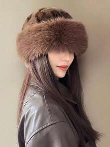 Autumn And Winter Urban Outdoor Series, A Casual And Fashionable Women's Mongolian Hat, Hat Set Winter Outfits