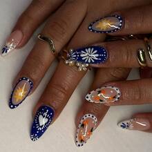 Blue And White French Nail Art With Fireworks And Flowers, Short Almond Heart Nail Tips - BW162 - 查看 1