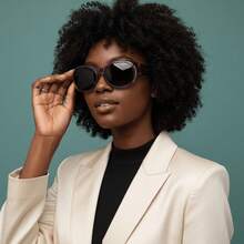 HYCHIC Women's Rhinestone Decor Sunglasses  Lightweight Sunglasses For Women UV Protection Fits All Face Shapes Unique Style Fashion Focus Beach Trips Shopping Dates Daily Outings - 彩色 - 查看 2