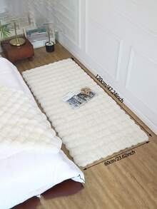 1 Stück seidiger Plüschteppich, flauschiger weicher weißer Shag-Läufer, hervorragendes Dekorationsstück, aus Polarfleece gefertigt - weich, glatt, bequem, leicht zu reinigen, warm, niedlich - ideal für Flur, Küche, Waschraum, Bad, Studentenwohnheim, Sofa, Schlafzimmer, Wohnzimmer, Waschtisch, Stuhl, Teppich, modischer Teppich