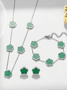 4pcs/Set Stainless Steel Fashionable Clover Flower Stud Earrings, Bracelet, Necklace Set For Women (Clover Welding Position Random)