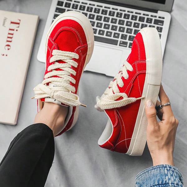 Zapatos de skate de verano para hombres, zapatos casuales de lona versátiles y de moda coreana, transpirables, zapatillas deportivas para estudiantes de estilo urbano