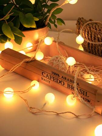 1PC Spherical LED String Light - Battery Powered, Warm White Fairy Light, Small White Ball Light String, LED Bedroom Light, Very Suitable For Bedroom, Classroom, Dormitory, Camping Shed, Wedding And Christmas Decoration, Creating A Full Atmosphere, Comfortable Warm White Spherical Fairy Light, Very Suitable For Room Environment, Wedding Glow And Christmas Magic (Note: Battery Not Included)