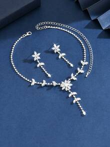 3pcs Elegant & Fashionable Jewelry Set, Includes Pendant Necklace, Earrings Decorated With Sparkling Rhinestones, Suitable For Brides, Bridesmaids, And As Holiday Gifts