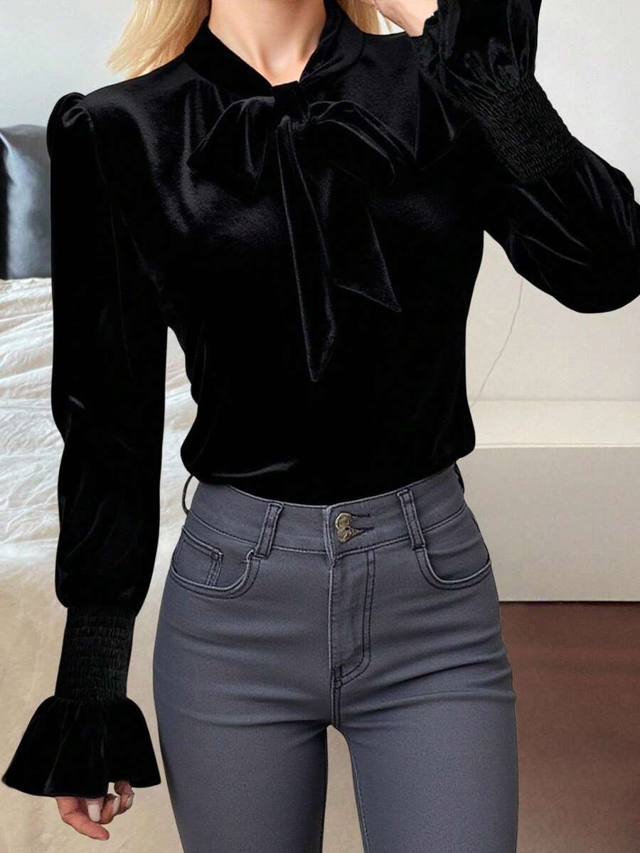 Livesso Women Black Flare Sleeve Pullover Blouse,Long Sleeve Tops Fleece Lined Fall,Winter