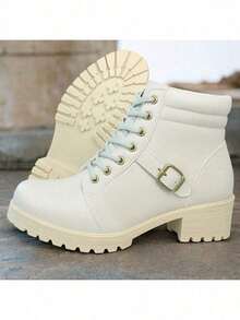 Women's Ankle Boots With Buckle Detail And Modern Tractor Sole. Fall-Winter 2025. WOMEN'S ANKLE BOOT WITH NO HEEL - 米色 - 查看 6