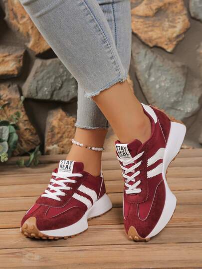 Women's White Casual Sneakers, Low-Top, Lightweight, Non-Slip, Wear-Resistant, Low Heel, Round Toe, Breathable, Lace-Up, Suitable For Outdoor Sports, All Season