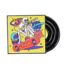 1pc Cool Skeleton Skateboard Brooch 90s Background Music Album Vinyl Record Badge Creative Commemorative Pin Fashion Jewelry Accessories, Ideal Gift For Festivals, Events, And Collectors, Perfect Creative Fashion Gift - Multicolor - View 5